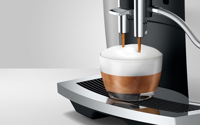 JURA E6 Easy Cappuccino function creating fine, soft milk foam